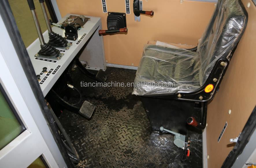 Kompostdüngermaschine für Tiermist Crawler-Typ Kompostdrehmaschine
