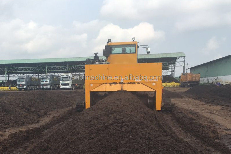 Diesel-Crawler-Typ Kompost-Turn-Maschine 500-1800m3/h Kapazität Organischer Dünger Fermentationsprozessor