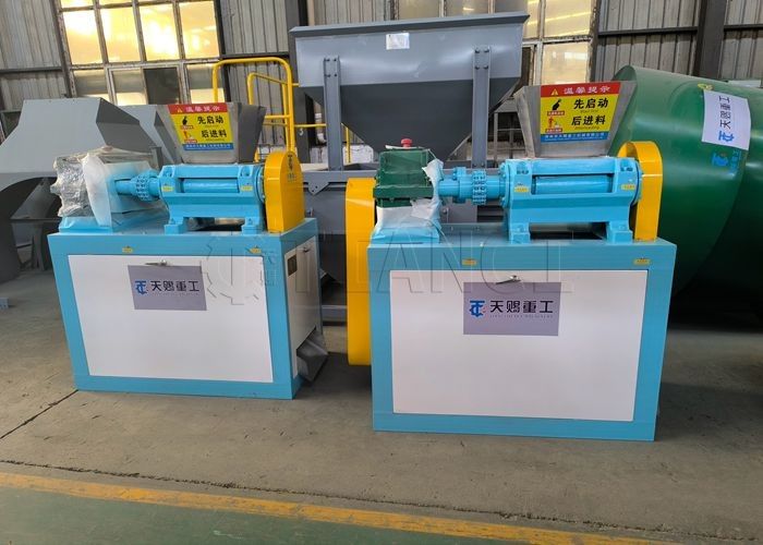 1-5 T/H Ure Düngemittel Granulator Lieferant Roller Press Granulator Mischdüngemittel Herstellungsmaschine zum Verkauf