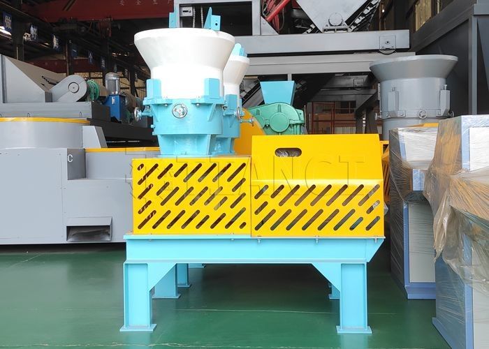 Biomasse Geflügelfutterpellets Maschine Kuhdünger Holz Hühnerdünger Pellets Flat Die Extrusionsgranulator