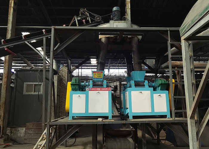 Maschine für Doppelroller-Granulatoren Hühnermüll-Produktionslinie für organische Düngemittel Npk-Granulator