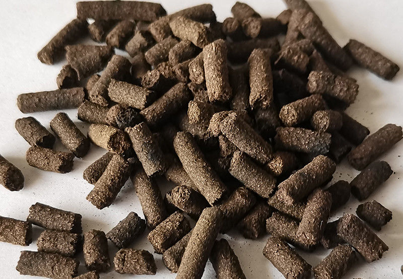 Flat-die Granulator Düngemittel Produktionslinie Niedriger Energieverbrauch Zylindrische Partikel ISO9001 zertifiziert