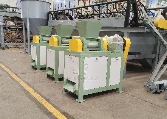 2 t/h Kapazität Düngemittelgranulator für chemische Trockenpulver-Rollerpressmaschine